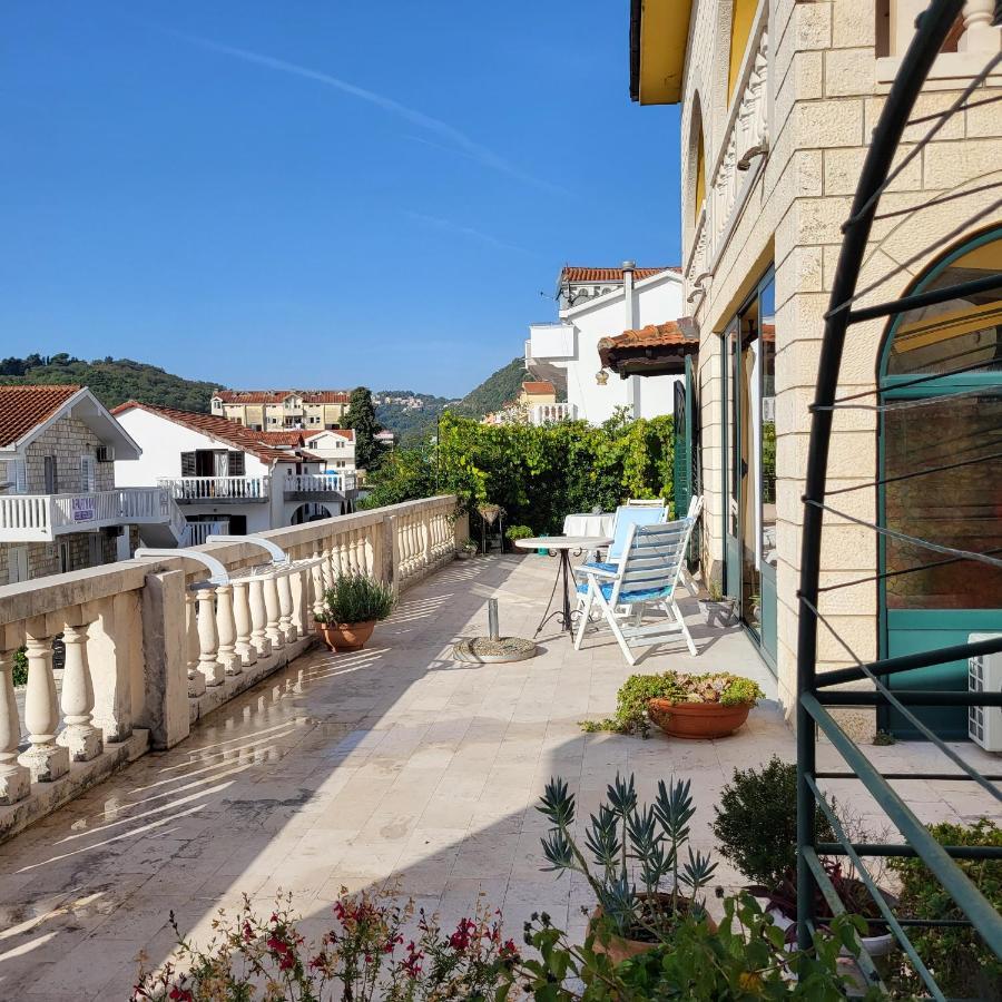 Studio Apartman Meljine Exterior foto